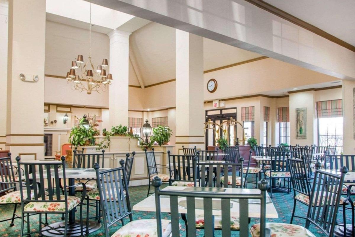La Quinta Inn & Suites By Wyndham סאות' הולנד מראה חיצוני תמונה