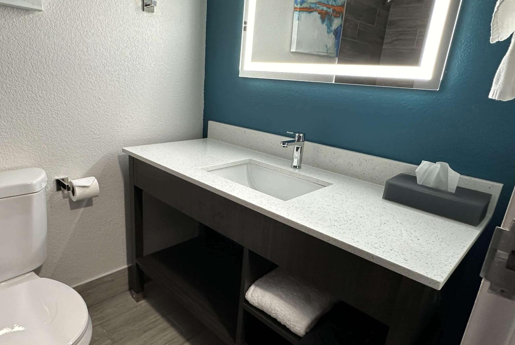La Quinta Inn & Suites By Wyndham סאות' הולנד מראה חיצוני תמונה