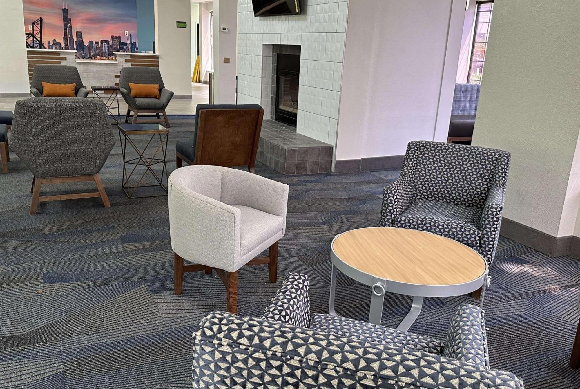 La Quinta Inn & Suites By Wyndham סאות' הולנד מראה חיצוני תמונה